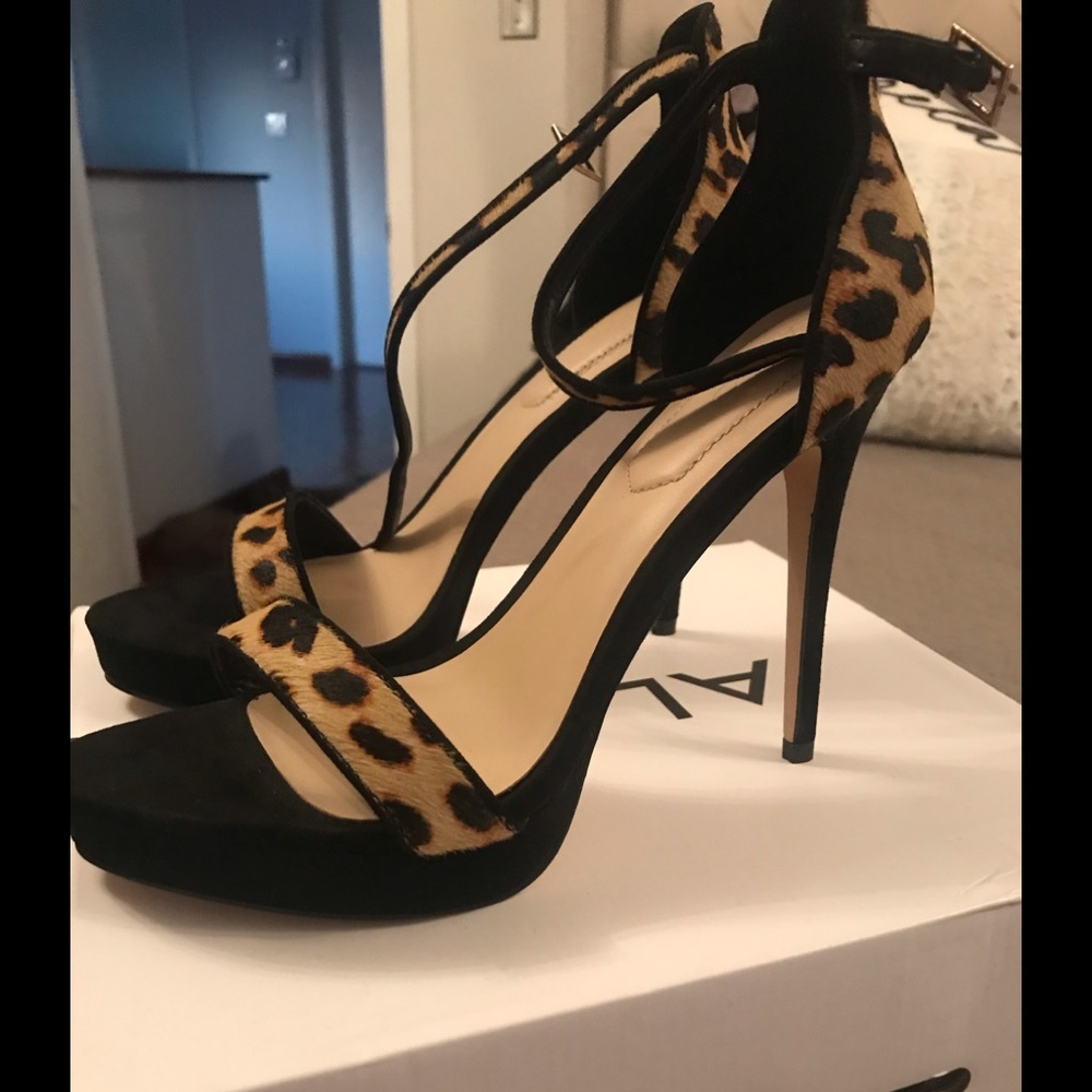 NEW Aldo Leopard platform heels- 8.5